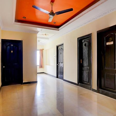 Hotel O Varun Residency Kammasandra Екстер'єр фото