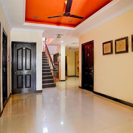 Hotel O Varun Residency Kammasandra Екстер'єр фото
