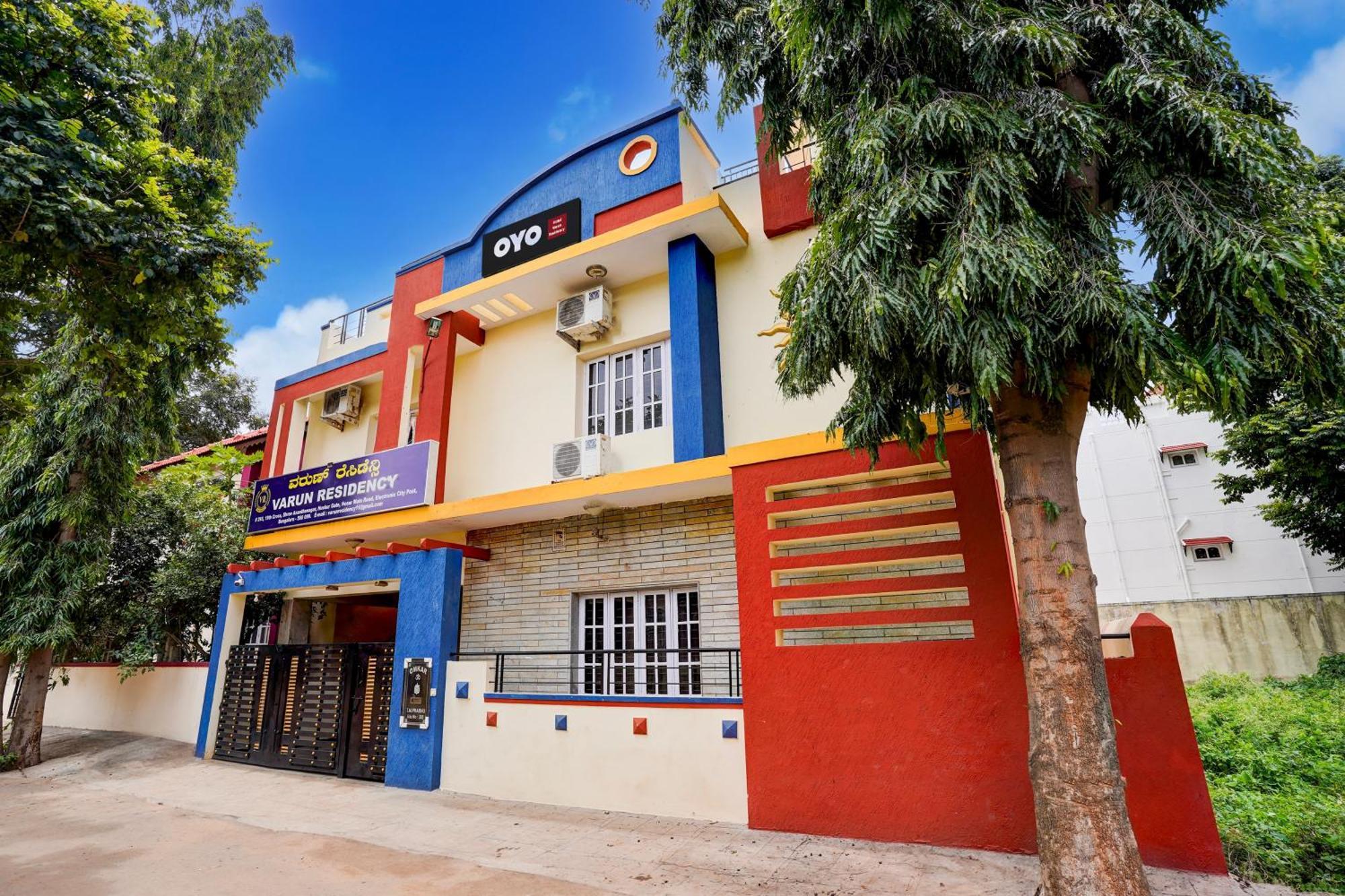 Hotel O Varun Residency Kammasandra Екстер'єр фото