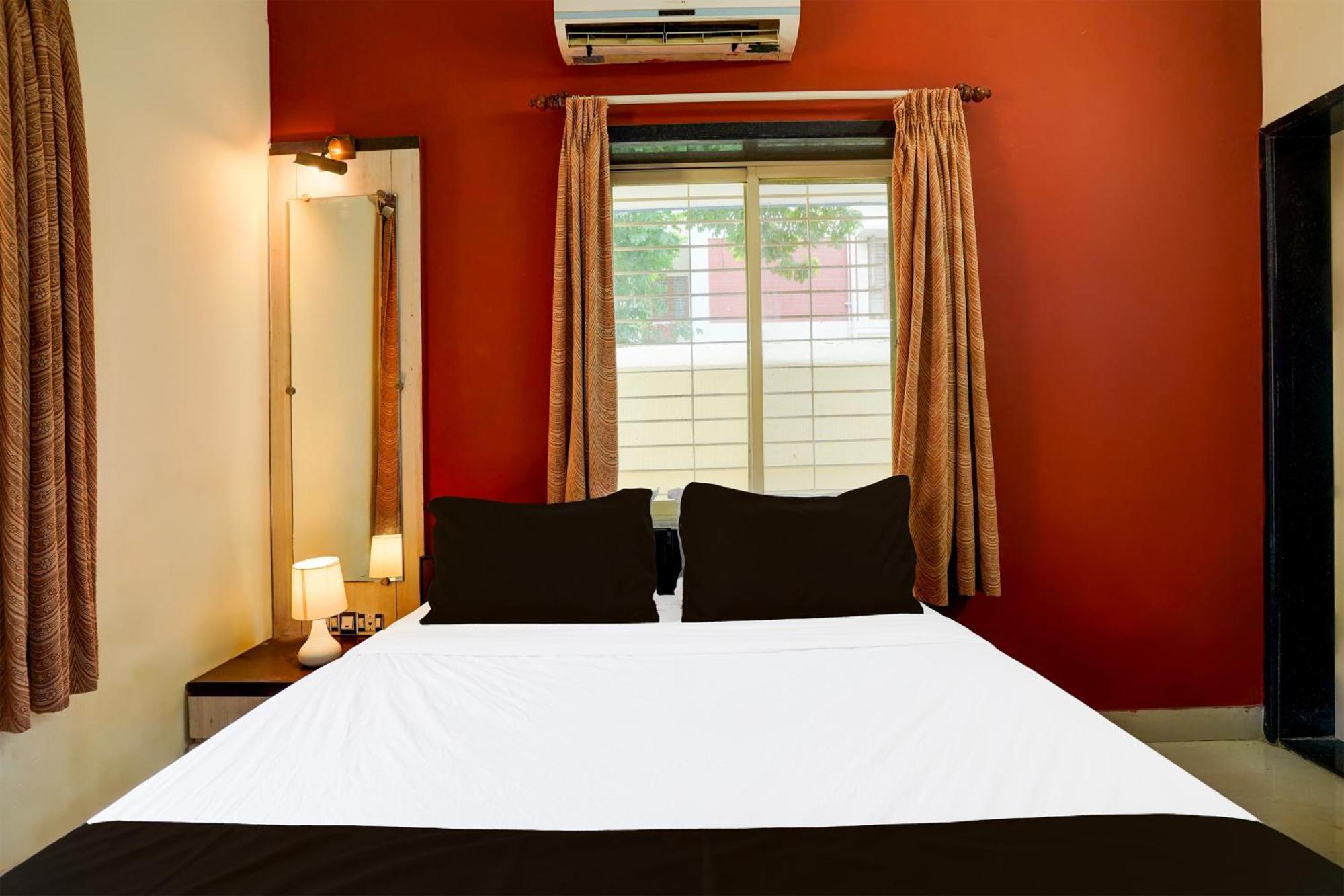 Hotel O Varun Residency Kammasandra Екстер'єр фото