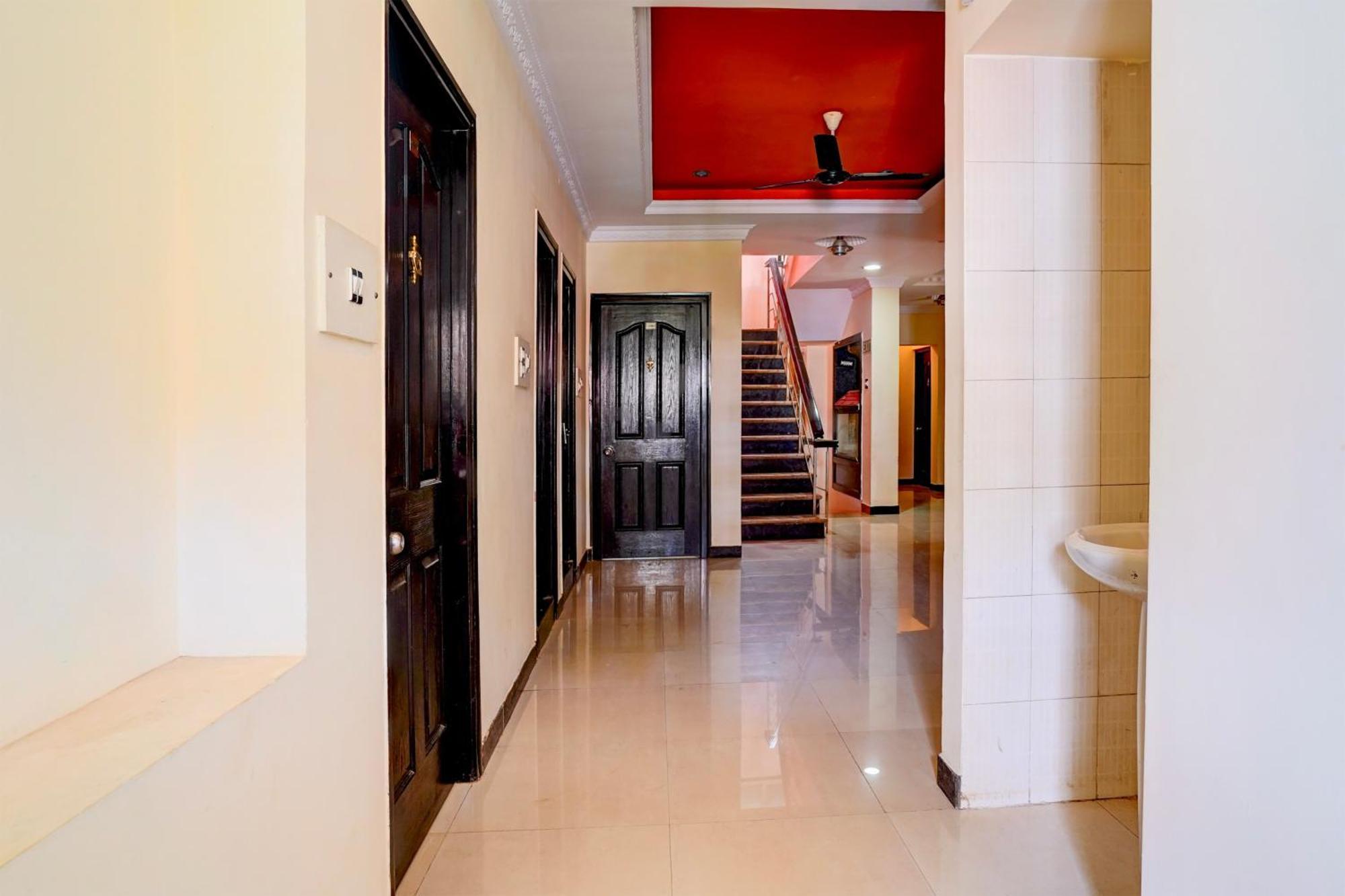 Hotel O Varun Residency Kammasandra Екстер'єр фото
